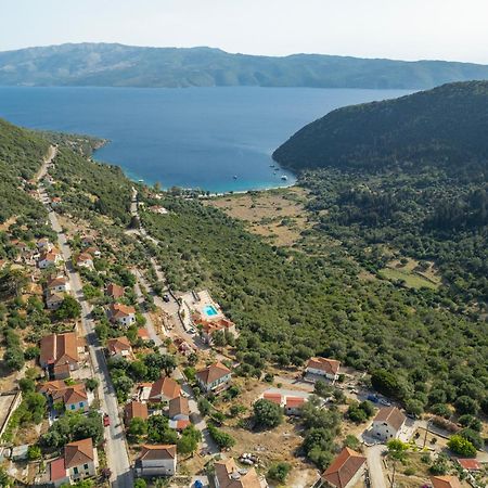 Oniro Villas Stavros  エクステリア 写真